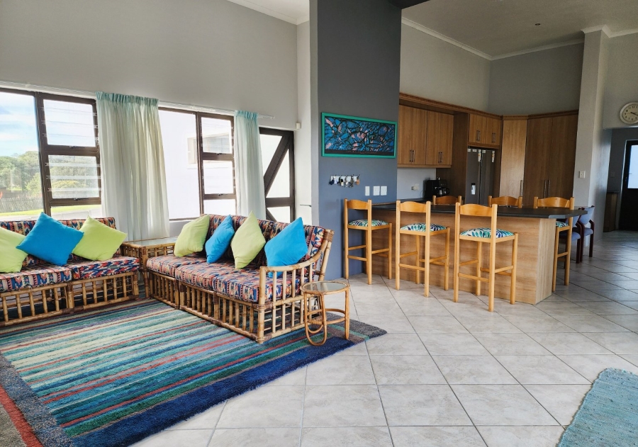 6 Bedroom Property for Sale in Kleinbaai Western Cape